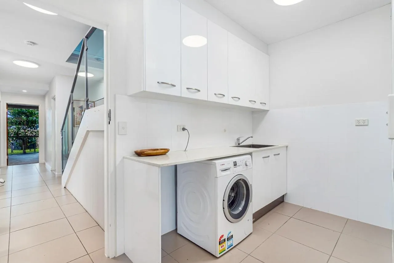 Gentle Waves Retreat Villa Gold Coast